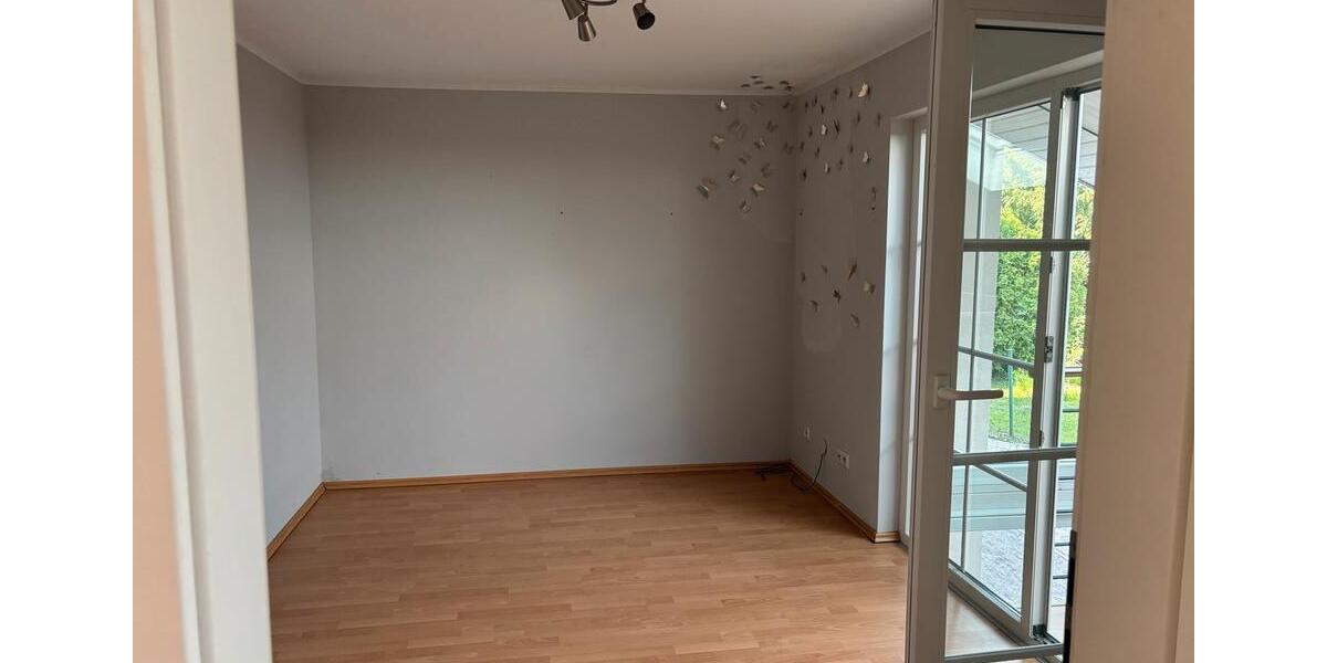Maisonettenwohnung Zweibrücken - 4 Zimmer, 117 m&sup2;, 920&euro; | Angebot:26424457
