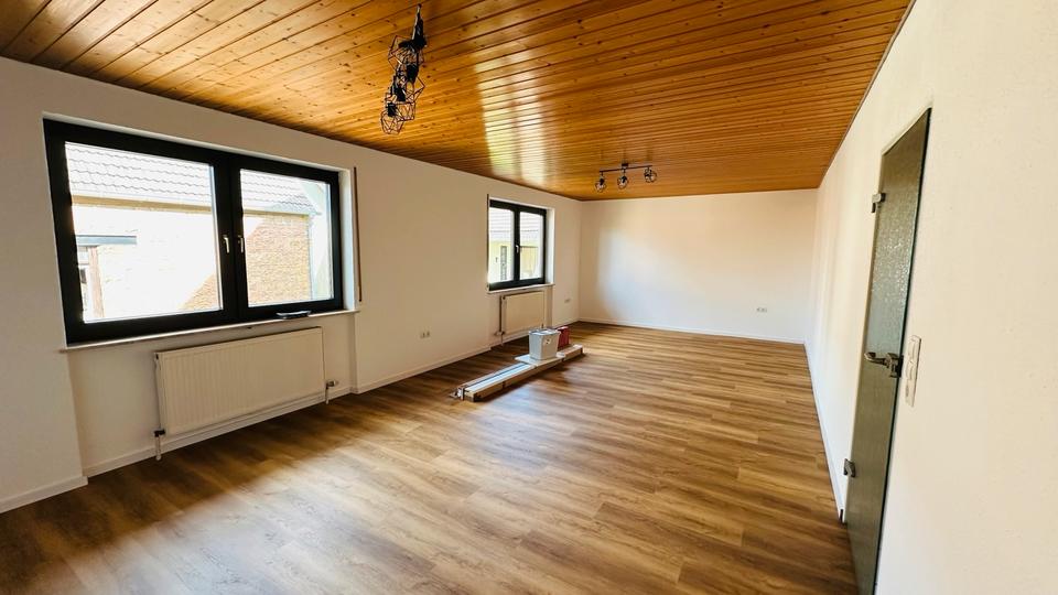 Erdgeschoßwohnung Hermersberg - 3 Zimmer, 90 m&sup2;, 930&euro; | Angebot:25998431