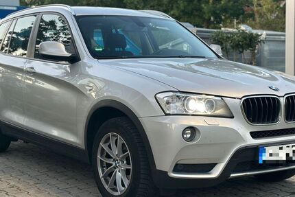 BMW X3 210.000 km 7.900 &euro; München 81677