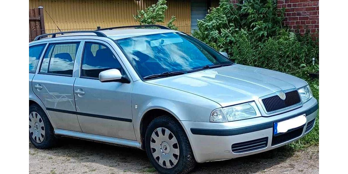 Skoda Octavia 147.294 km 1.800 &euro; Glasau 23719