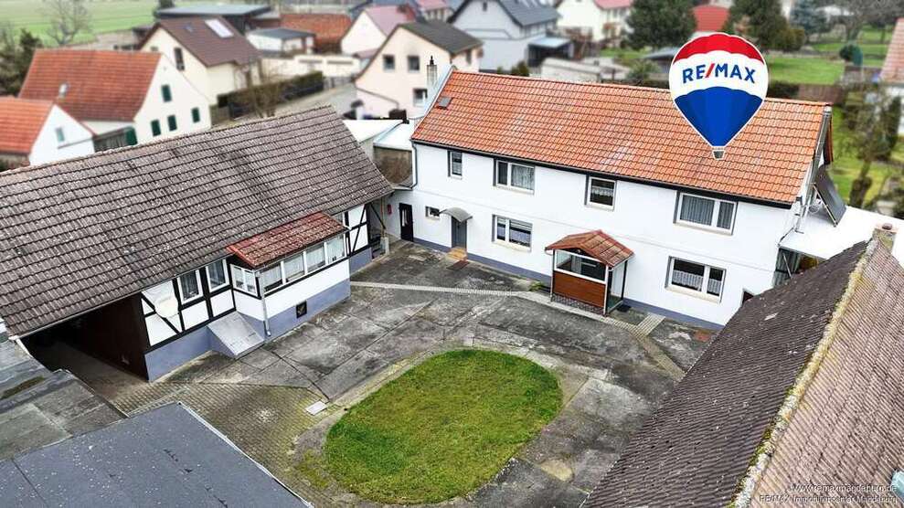 Haus zum Kaufen in Oschersleben Alikendorf 267.000 € 184 m²