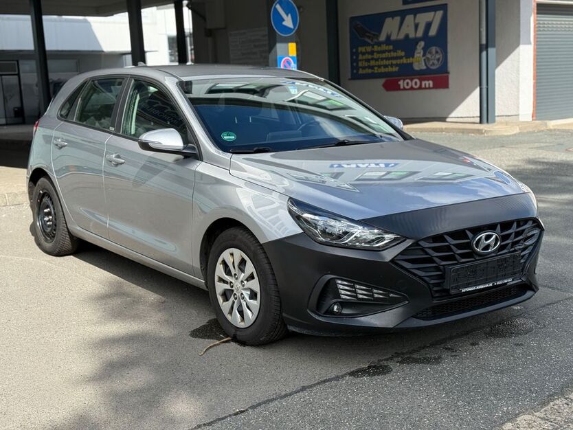 Hyundai i30 193.800 km 8.900 € Salzgitter 38229