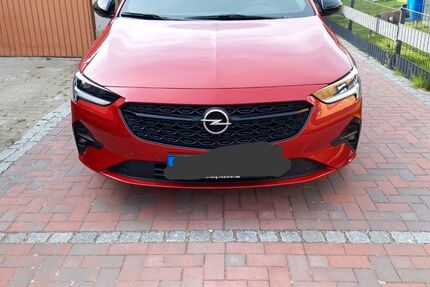 Opel Insignia 26.500 km 23.890 € Neufeld 25724