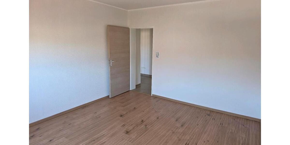 Etagenwohnung Baesweiler - 3 Zimmer, 76 m&sup2;, 280.000&euro; | Angebot:25056051