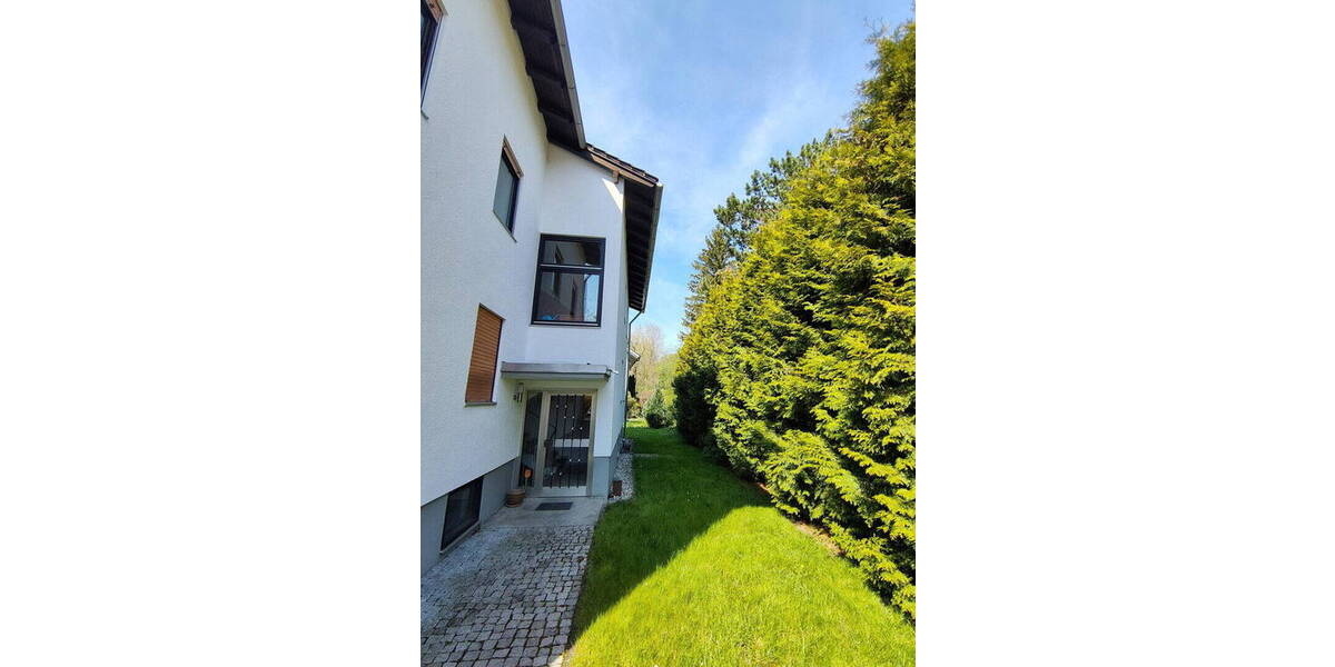 Mehrfamilienhaus, Wohnhaus Gröbenzell - 7 Zimmer, 230 m&sup2;, 1.450.000&euro; | Angebot:26639603