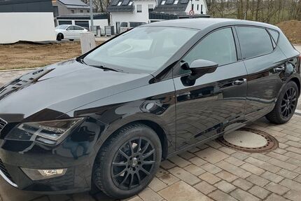 Seat Leon 139.600 km 12.490 &euro; Walpertskirchen 85469