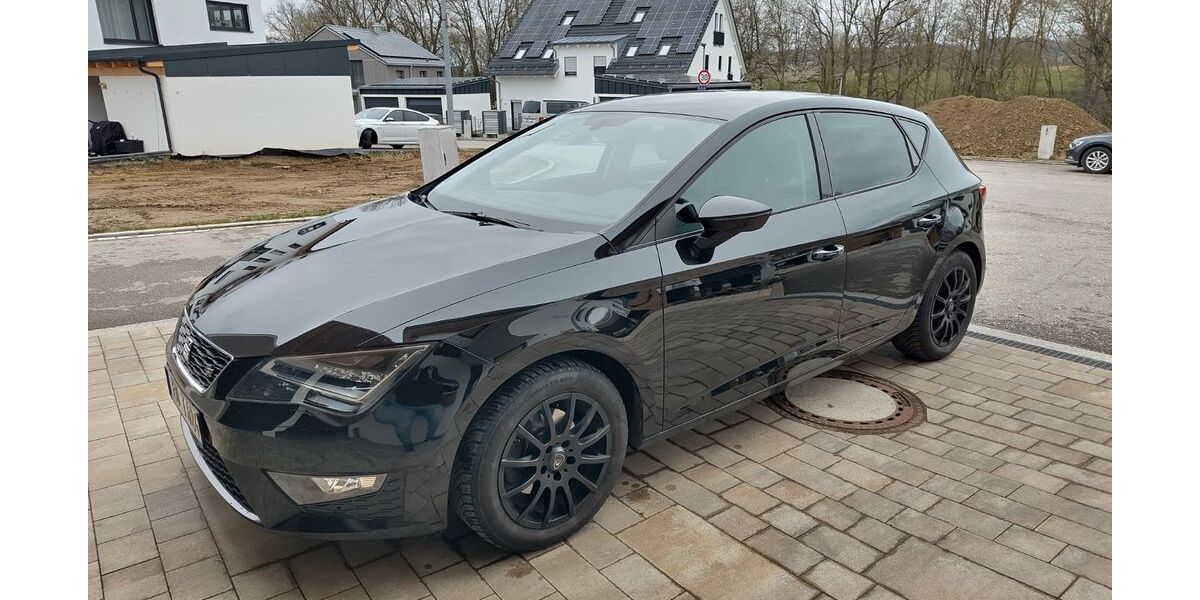 Seat Leon 139.600 km 12.490 &euro; Walpertskirchen 85469
