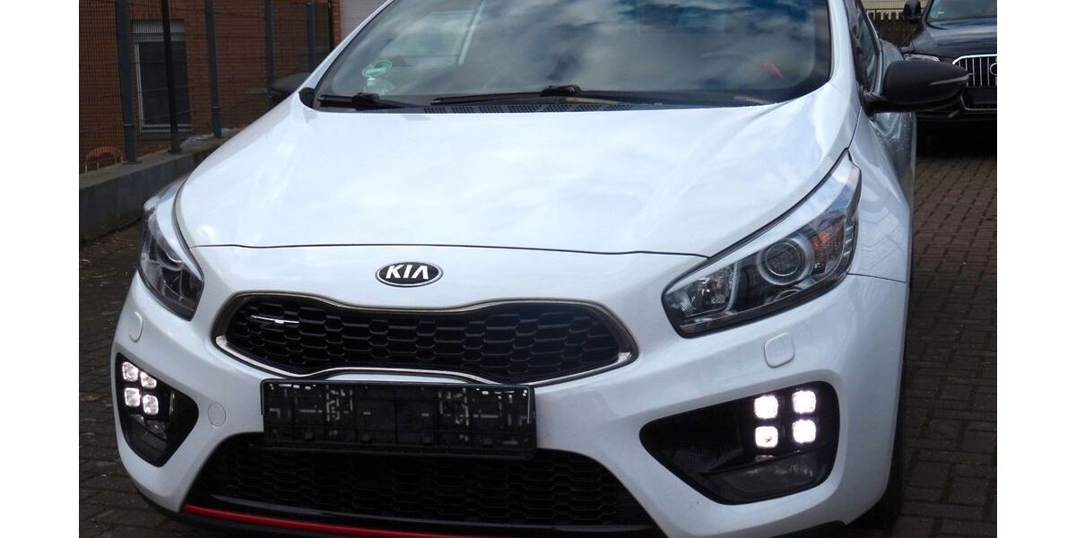 Kia ceed / Ceed 149.857 km 7.999 &euro; Troisdorf 53840