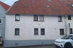 Doppelhaushälfte Hüttenberg - 9 Zimmer, 140 m&sup2;, 200.000&euro; | Angebot:26415348