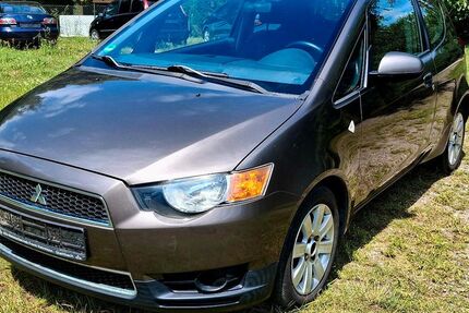Mitsubishi Colt 139.000 km 2.600 &euro; Bad Düben 04849