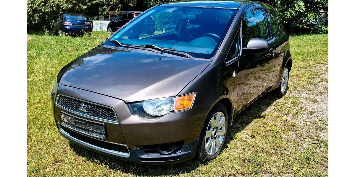 Mitsubishi Colt 139.000 km 2.600 &euro; Bad Düben 04849