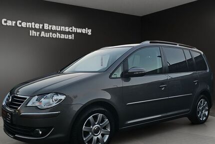 VW Touran 215.400 km 6.999 &euro; Braunschweig 38120