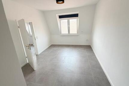 Wohnung Ludwigshafen am Rhein Ludwigshafen-Hemshof - 2 Zimmer, 70 m&sup2;, 750&euro; | Angebot:26611555