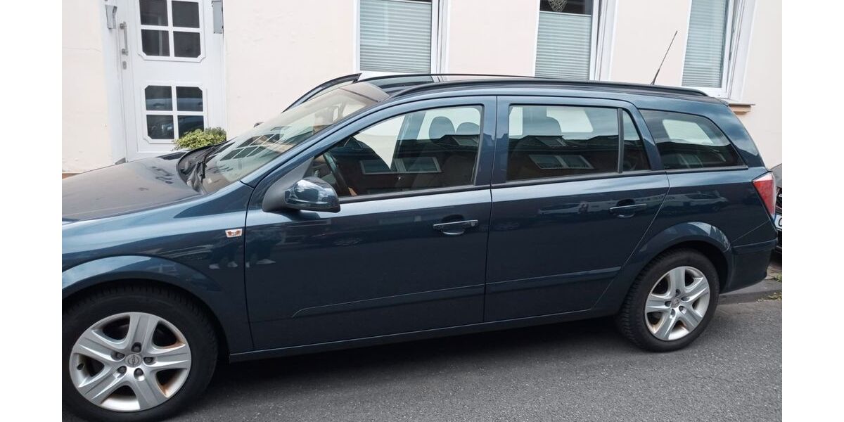 Opel Astra 207.000 km 2.000 &euro; Oberhausen 46049