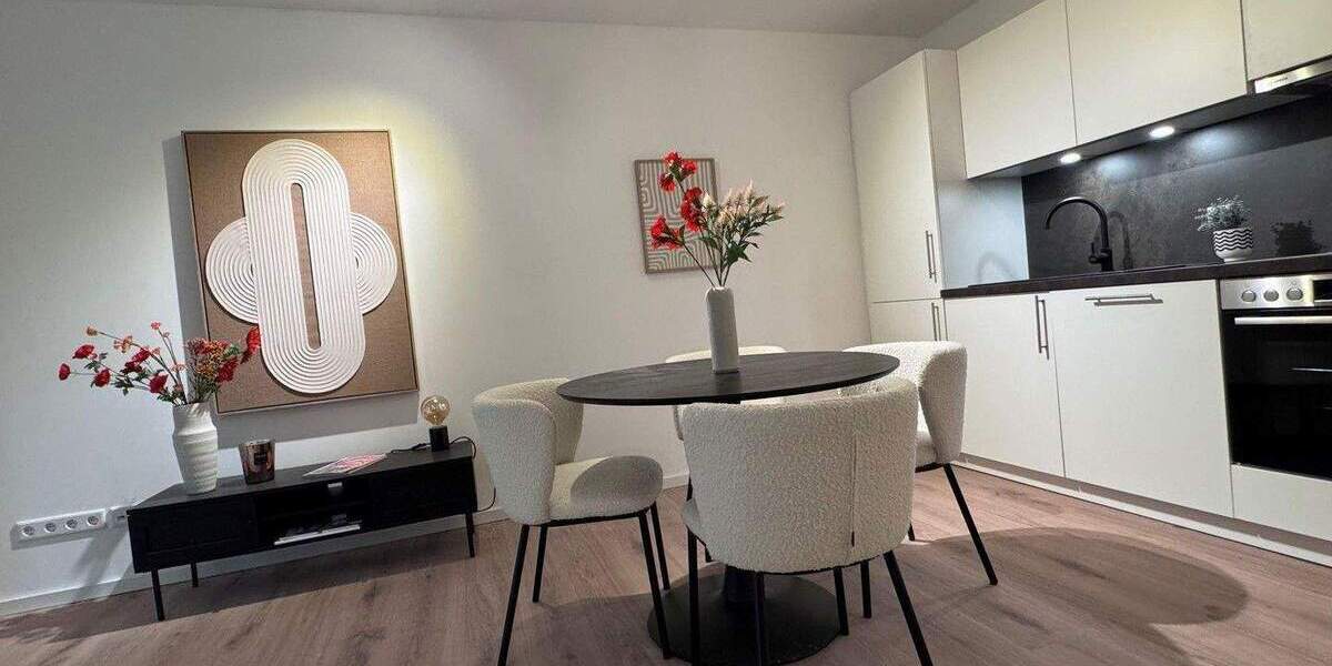 Etagenwohnung Nürnberg Schweinau - 2 Zimmer, 54 m&sup2;, 1.136&euro; | Angebot:25654173