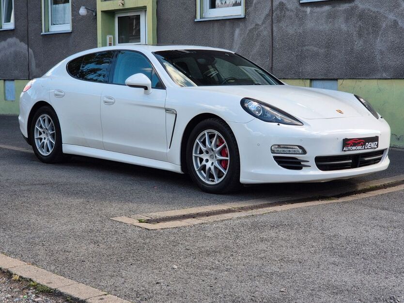 Porsche Panamera 127.328 km 27.777 € Lünen 44532