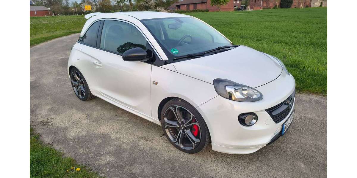 Opel Adam 125.000 km 9.150 &euro; Beckum 59269