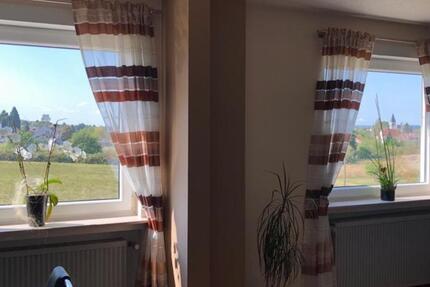 Schwalbach, 4 ZKB, sehr schöne Wohnlage am Ortsrand 1 zimmer