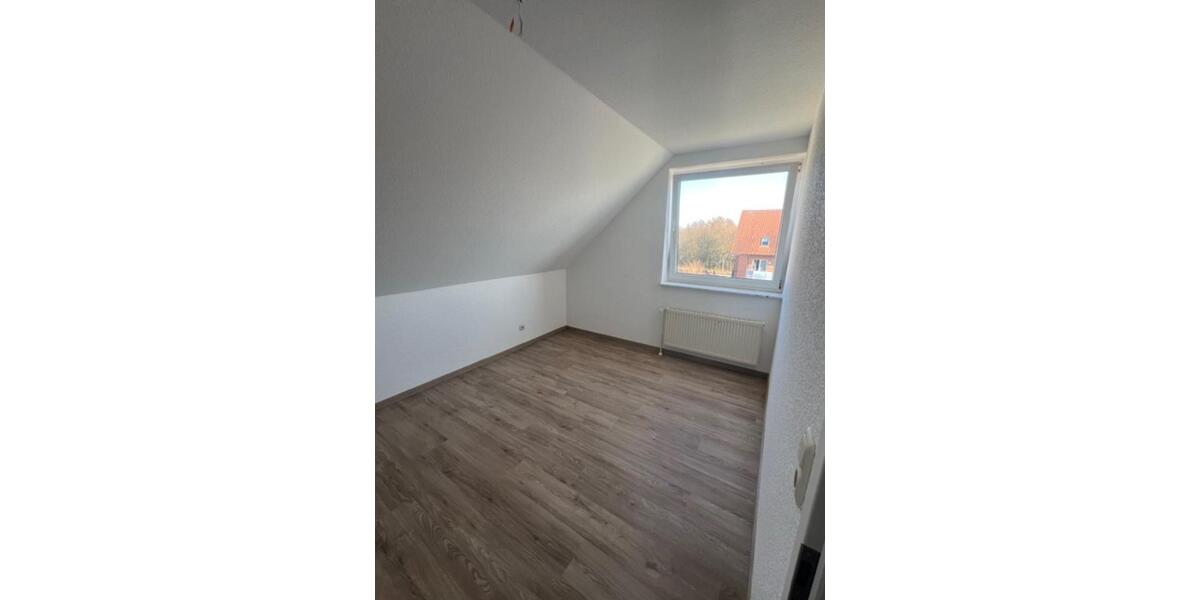 Dachgeschoßwohnung Minden Bärenkämpen - 3 Zimmer, 83 m&sup2;, 540&euro; | Angebot:25401590