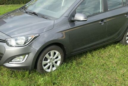 Hyundai i20 91.400 km 5.600 &euro; Heiligenstadt i. Ofr. 91332