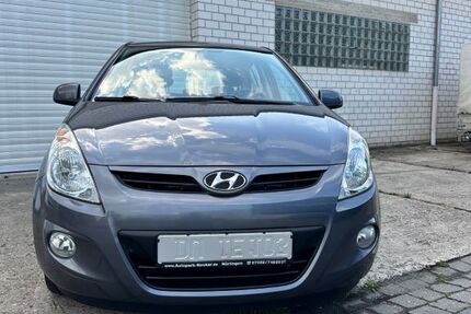 Hyundai i20 172.000 km 2.950 &euro; Beckum 59269