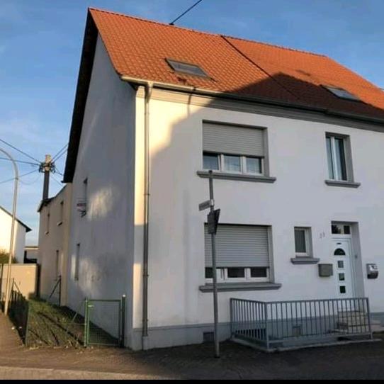 Einfamilienhaus Saarlouis - 140.000&euro; | Angebot:26349916