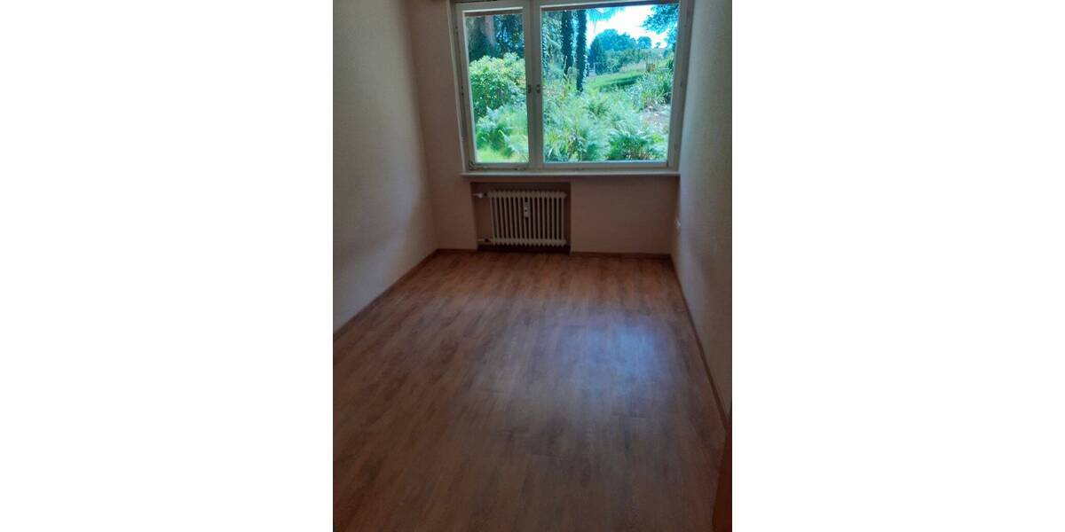 Etagenwohnung Bochum Stiepel - 5 Zimmer, 120 m&sup2;, 1.200&euro; | Angebot:26806244