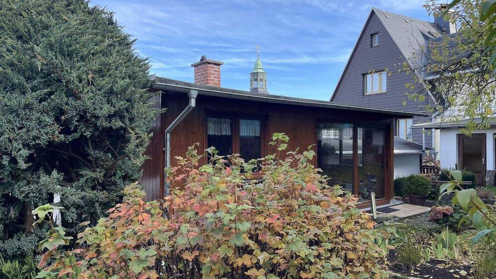 Einfamilienhaus Lauenstein Lauenstein - 4 Zimmer, 105 m&sup2;, 150.000&euro; | Angebot:25780945