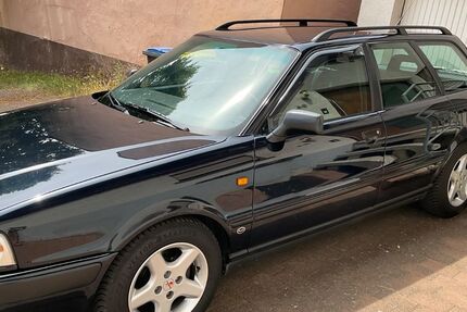 Audi A4 222.000 km 3.999 &euro; Rehlingen–Siersburg 66780