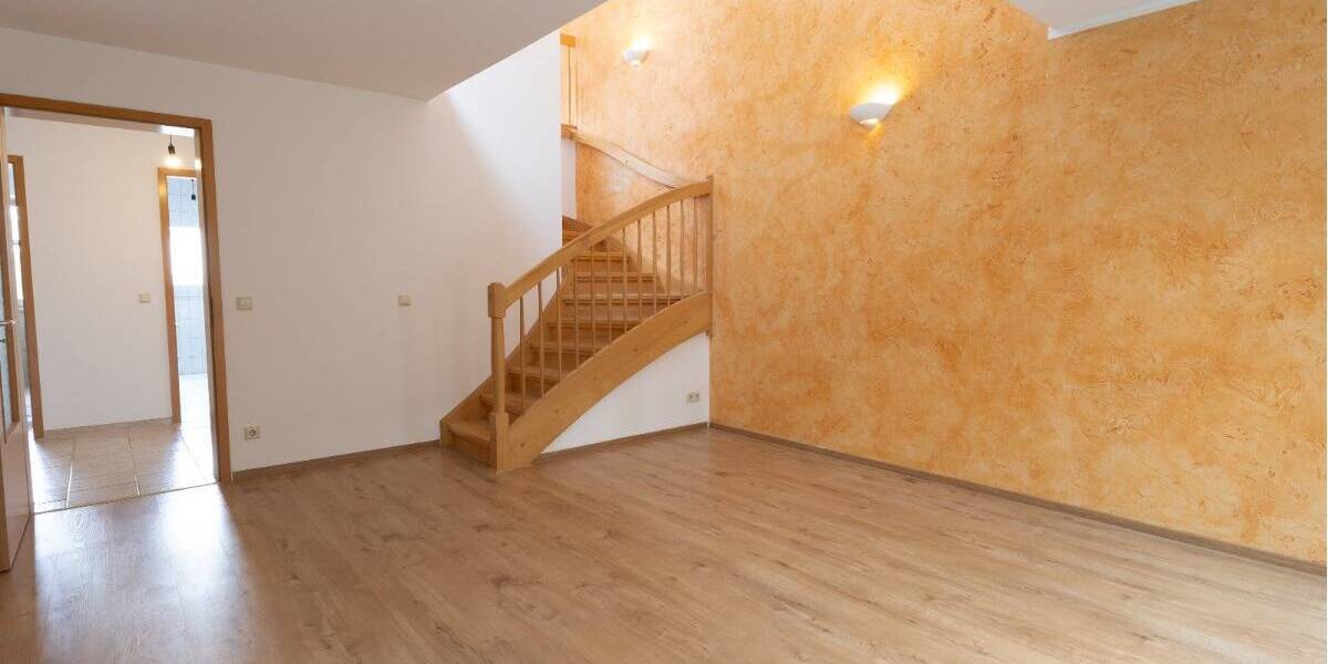 Etagenwohnung Neuseddin Neuseddin - 3 Zimmer, 76 m&sup2;, 230.000&euro; | Angebot:25699818