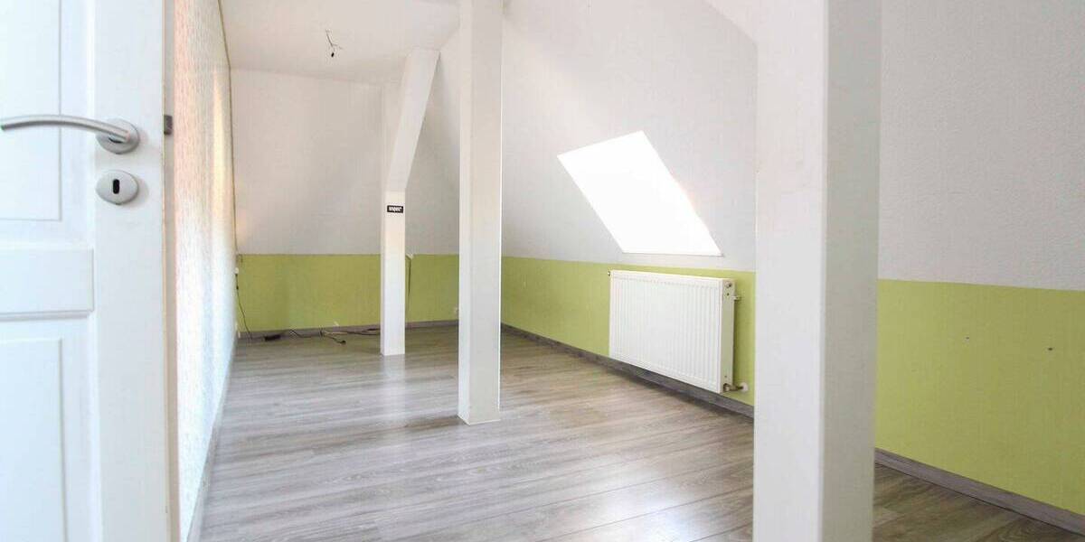 Reihenendhaus Dresden Pieschen-Nord/Trachenberge - 7 Zimmer, 117 m&sup2;, 379.000&euro; | Angebot:26827481