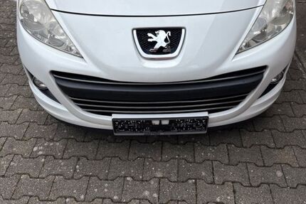 Peugeot 207 176.500 km 3.500 &euro; Sinzheim 76547