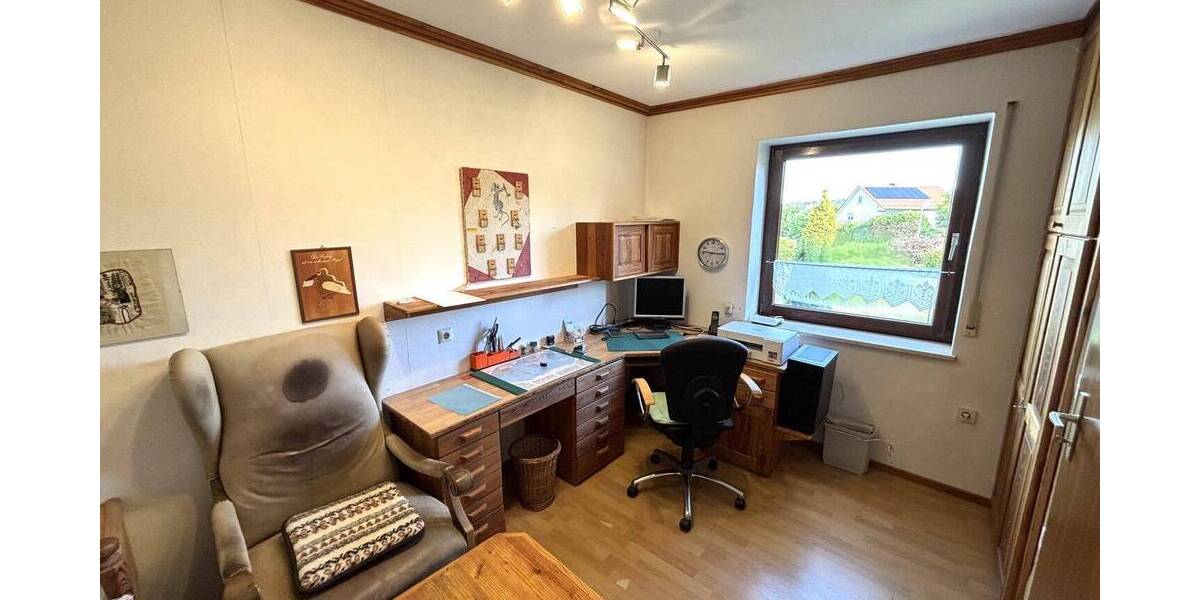 Einfamilienhaus Oberviechtach - 6 Zimmer, 150 m&sup2;, 315.000&euro; | Angebot:26155504