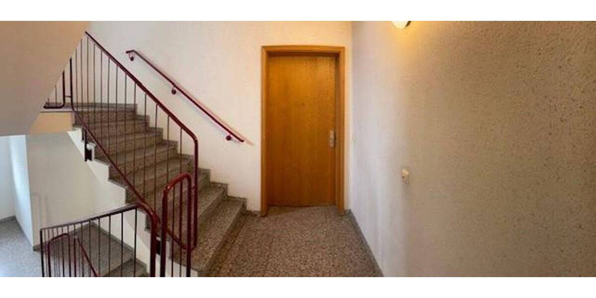 Etagenwohnung Riesa Pausitzer Delle - 4 Zimmer, 94 m&sup2;, 108.000&euro; | Angebot:26065097