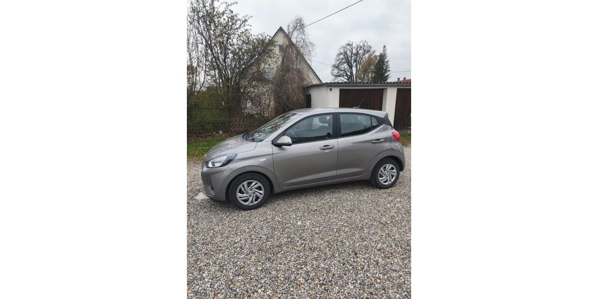 Hyundai i10 46.500 km 9.600 &euro; Kaltental 87662