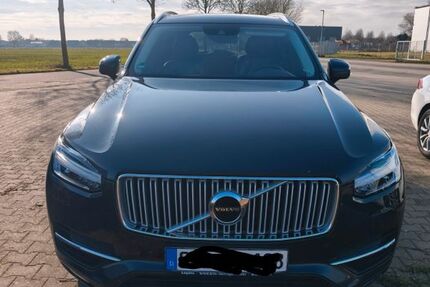 Volvo XC90 113.674 km 37.500 &euro; Rees 46459