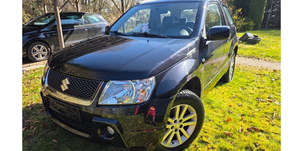 Suzuki Grand Vitara 112.000 km 5.900 &euro; Ahrenshagen-Daskow 18320
