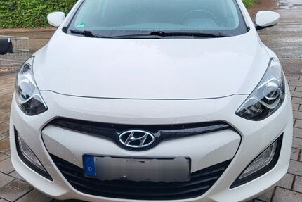Hyundai i30 136.938 km 6.000 &euro; Kämpfelbach 75236