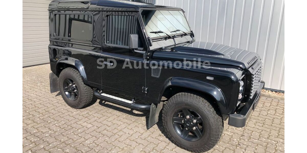 Land Rover Defender 49.800 km 64.890 &euro; Grasberg bei Bremen 28879