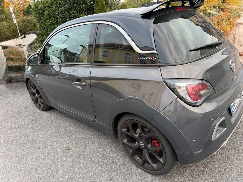 Opel Adam 44.700 km 14.900 € Egelsbach 63329