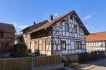 CHARMANTE LAGE MIT HANDWERKLICHEN POTENZIAL - Zweifamilienhaus Römhild | Angebot:26764074