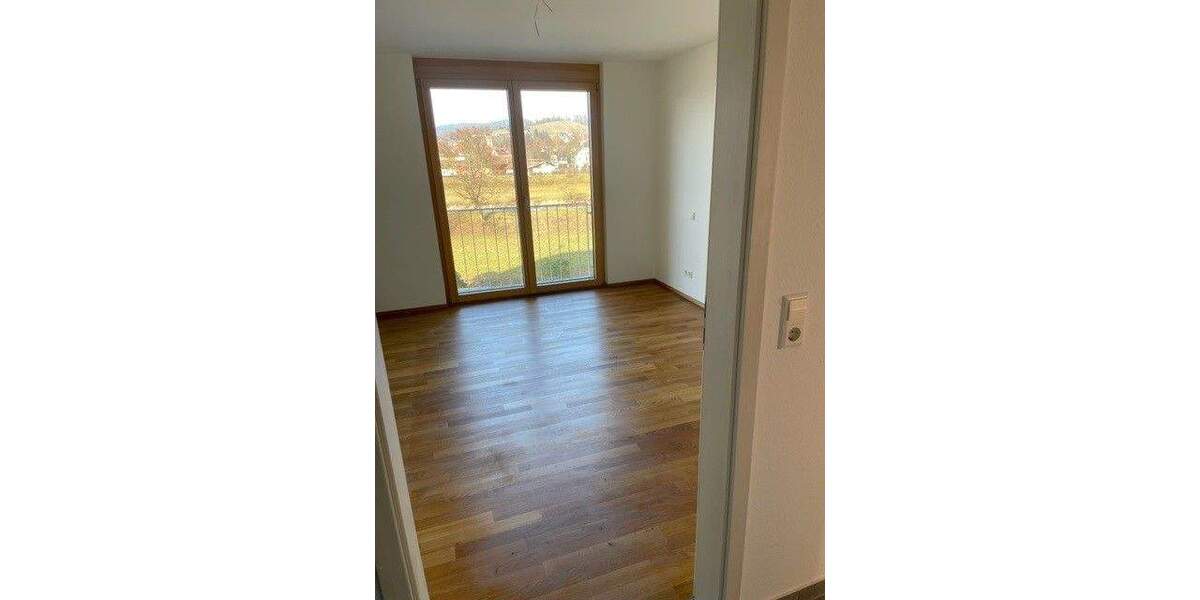 Etagenwohnung Gengenbach - 3 Zimmer, 78 m&sup2;, 950&euro; | Angebot:23941068
