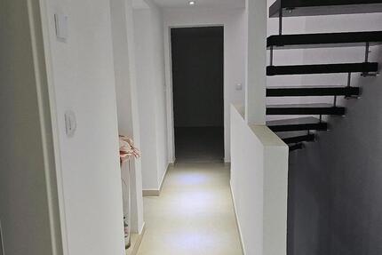 Wohnung zu vermieten 4 zimmer