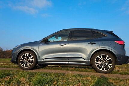 Ford Kuga 51.500 km 20.500 &euro; Süderhastedt 25727