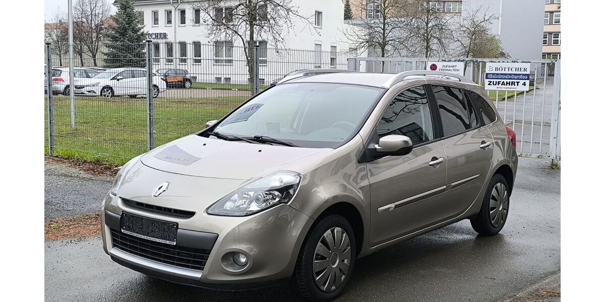 Renault Clio 51.200 km 4.999 &euro; Chemnitz 09120