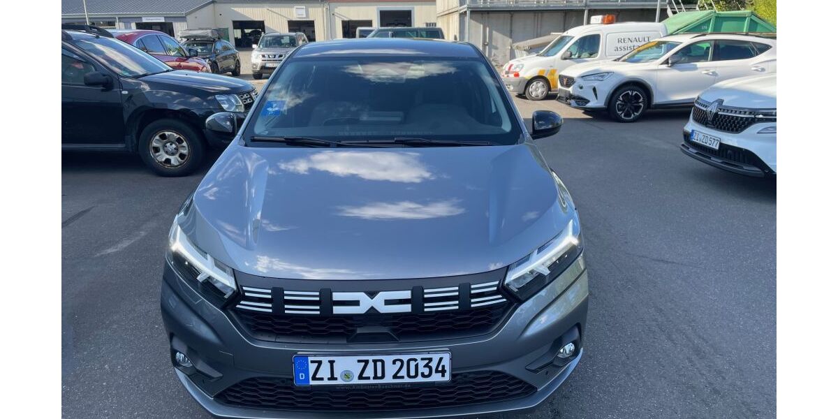 Dacia Sandero 1.500 km 21.399 € Bautzen 02625