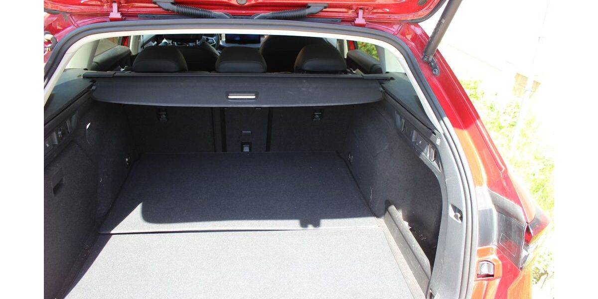 Skoda Superb 33.500 km 38.800 &euro; Wustermark 14641