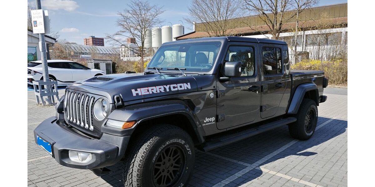 Jeep Gladiator 50.229 km 51.900 &euro; Lappersdorf 93138