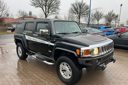 Hummer H3