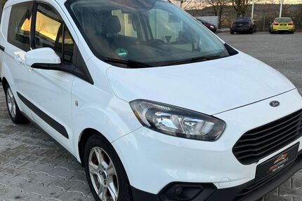 Ford Tourneo Courier 149.000 km 5.290 &euro; Öhringen 74613